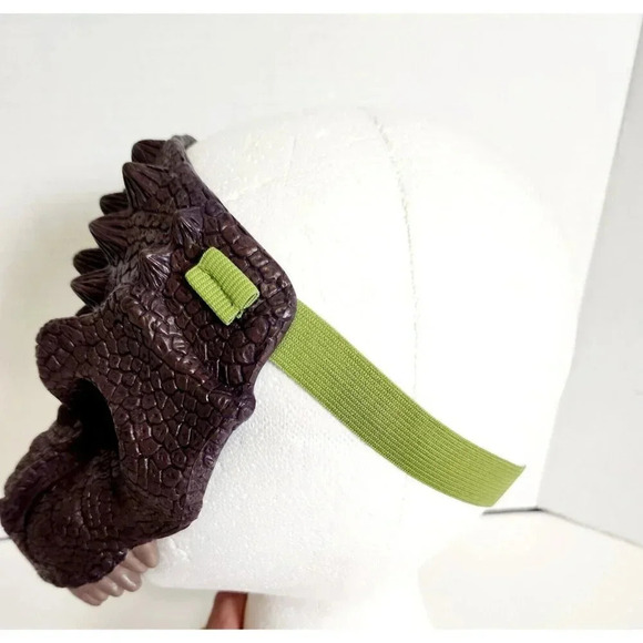 Maschera Dinosauro T-Rex in PVC | Jurassic World Ovosauro Maxisorprese - Picture 4 of 7